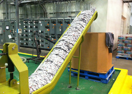 reciclaje de botellas llenadas