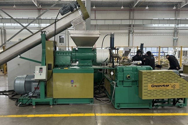 máquina para peletizar plásticos